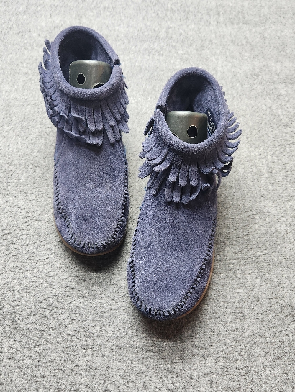 Minnetonka Fringe Boots Womens 8 Blue Suede Ankle‎ Moccasin Zip - Picture 2 of 8